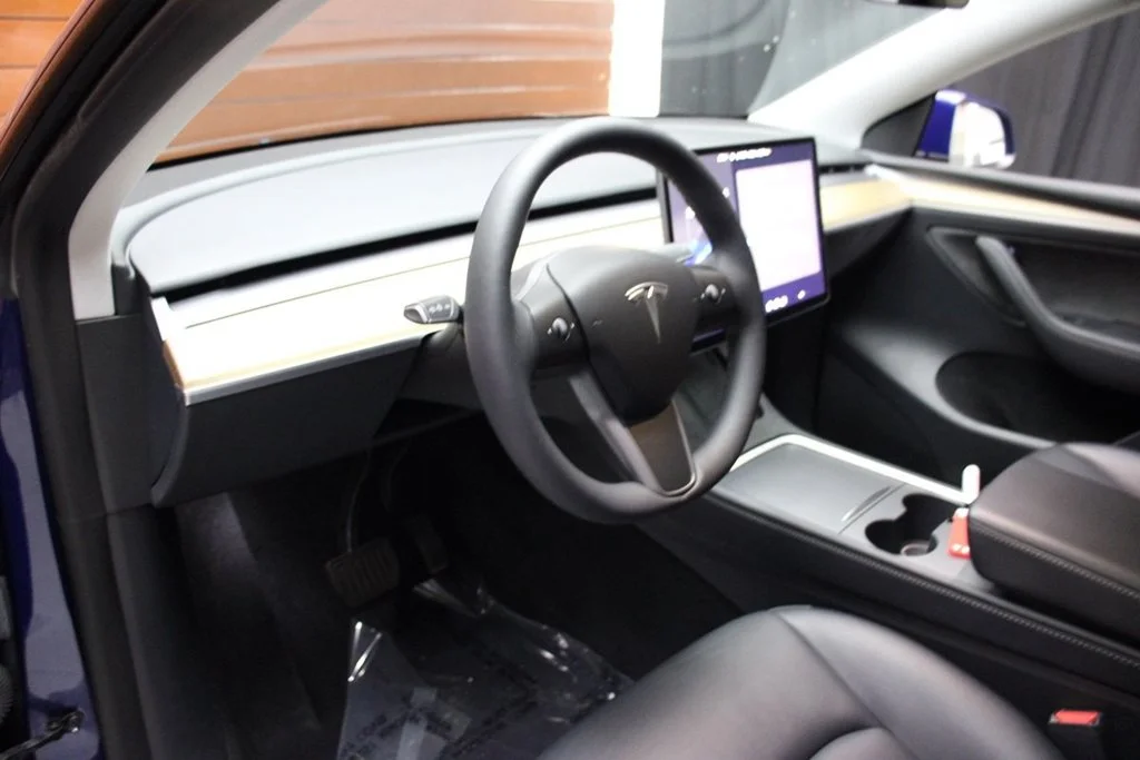 Used 2023 Deep Blue Metallic Tesla Long Range image 26