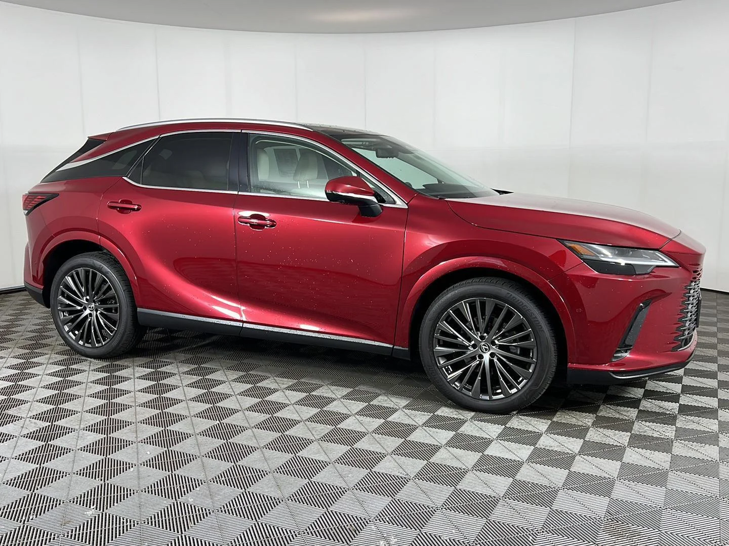 Used 2023 Matador Red Mica Lexus Base image 3