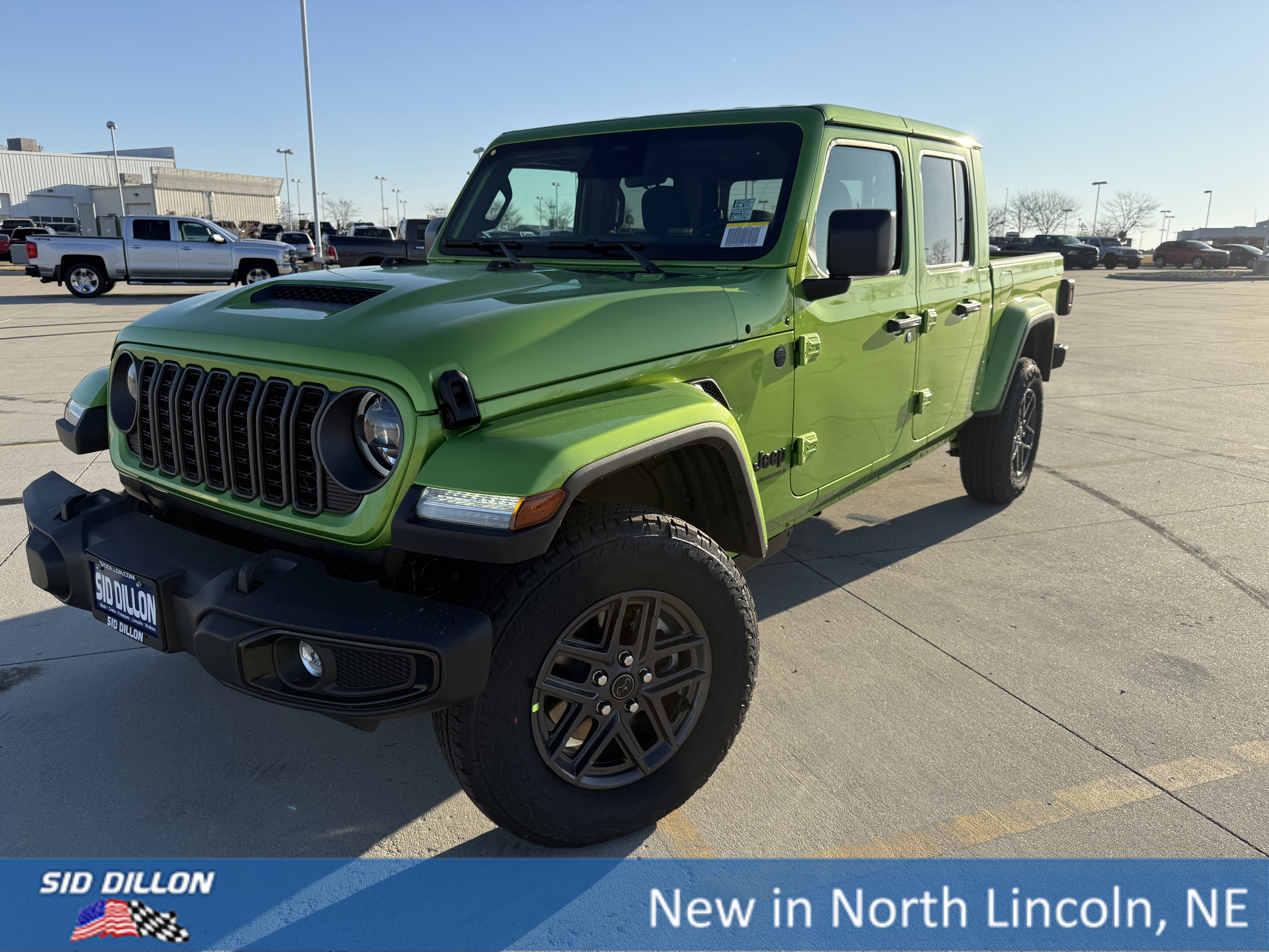 2026 Jeep Gladiator Sport S Auto's photo