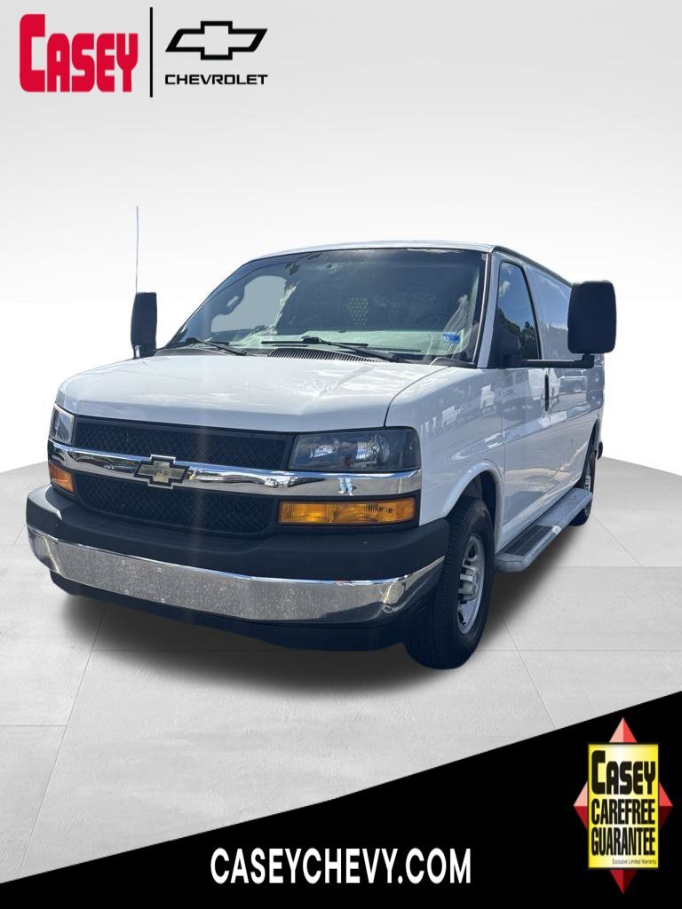 Used 2019 White Chevrolet Work Van image 1