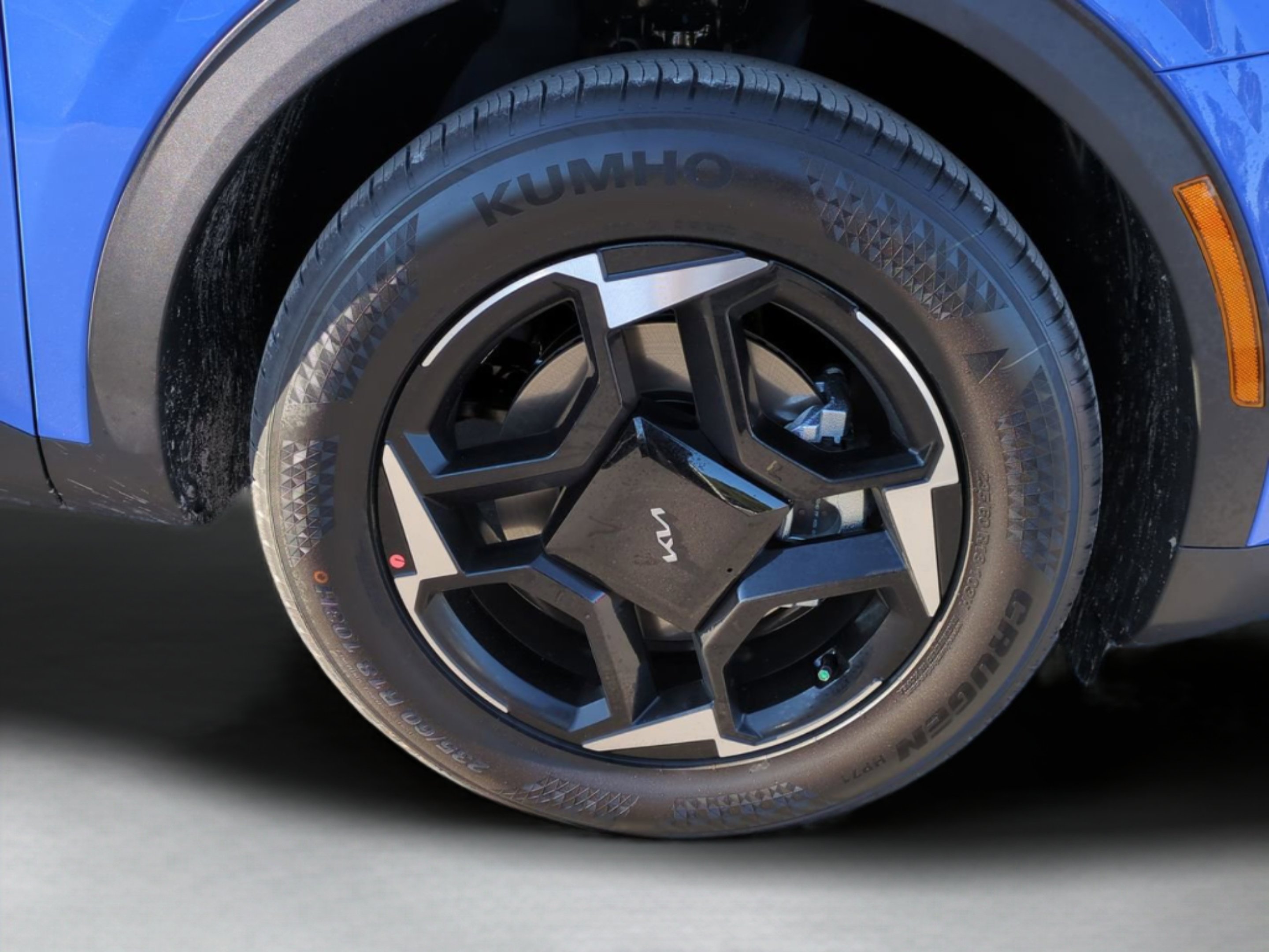 New 2026 Nebular Blue Kia EX image 11