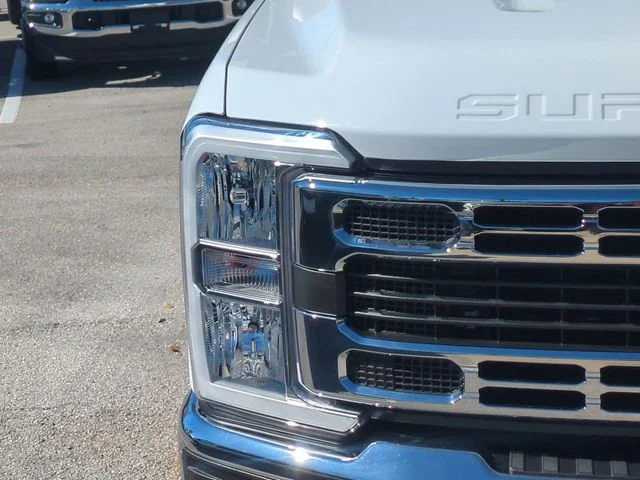 New 2026 Oxford White Ford F-250® XLT image 10