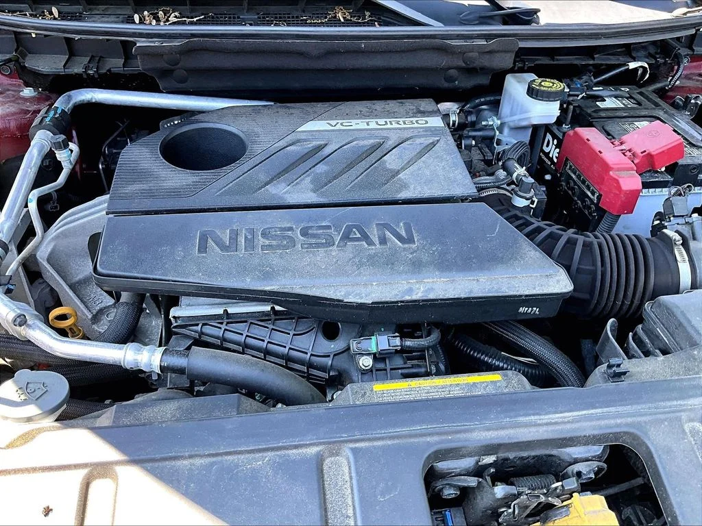 Used 2023 Red Nissan SV image 29