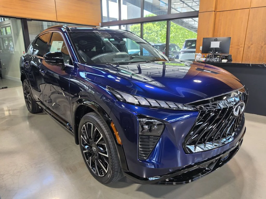 New 2027 GRAND BLUE INFINITI Autograph AWD image 2
