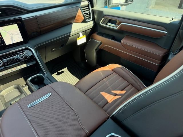 2026 GMC Sierra 2500HD Denali Ultimate - Photo 17