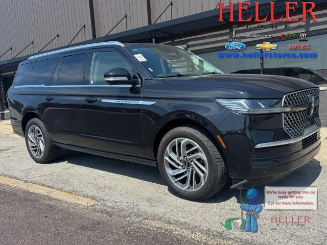 Used 2026 Black Metallic Lincoln Reserve image 1