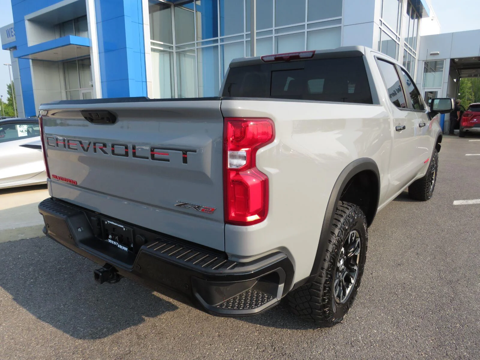 Used 2024 Slate Gray Metallic Chevrolet ZR2 image 7