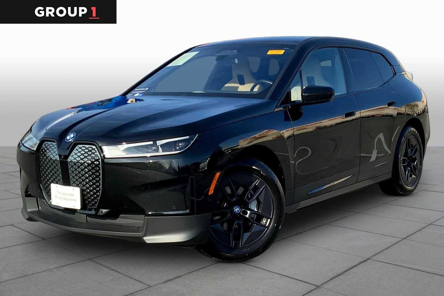 2024 BMW iX xDrive50's photo