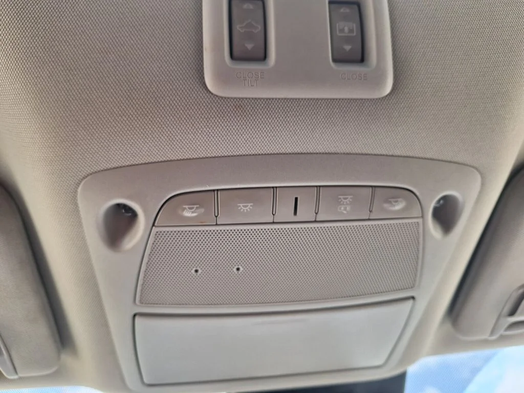 Certified Used 2024 Gray Nissan SL image 19