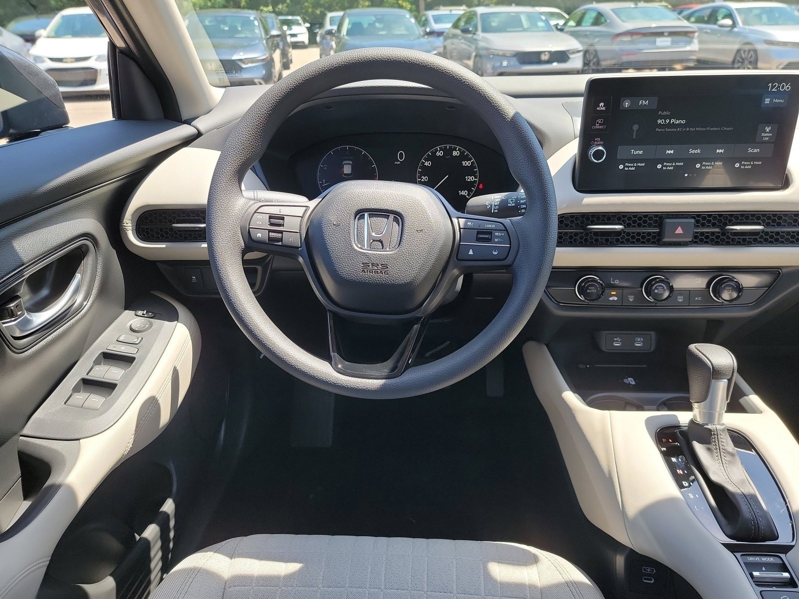 2026 Honda HR-V LX - Photo 9