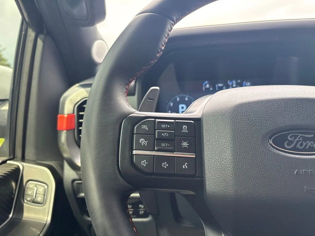 Used 2025 White Ford Raptor image 23