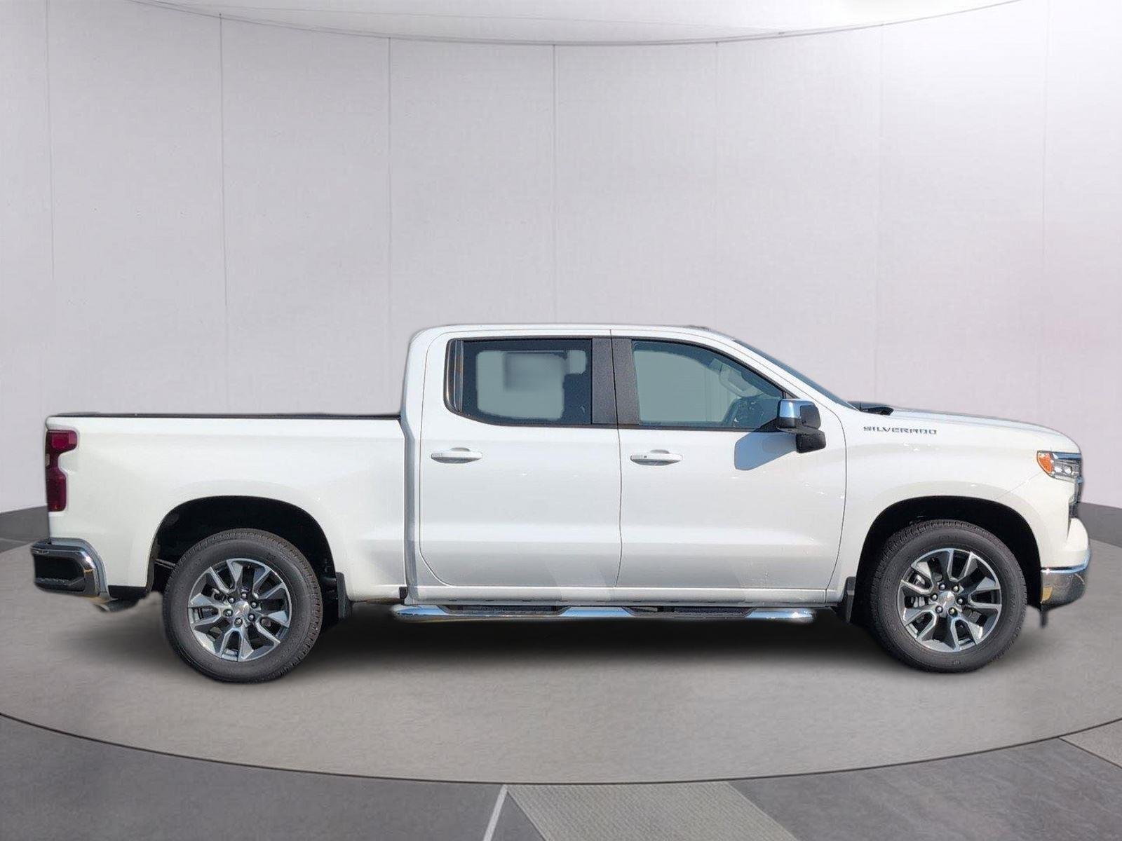 2026 Chevrolet Silverado 1500 LT - Photo 8