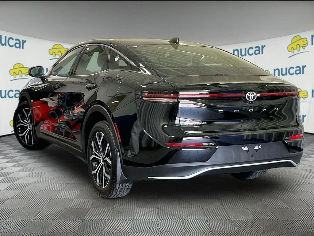 Used 2026 Black Toyota XLE image 4