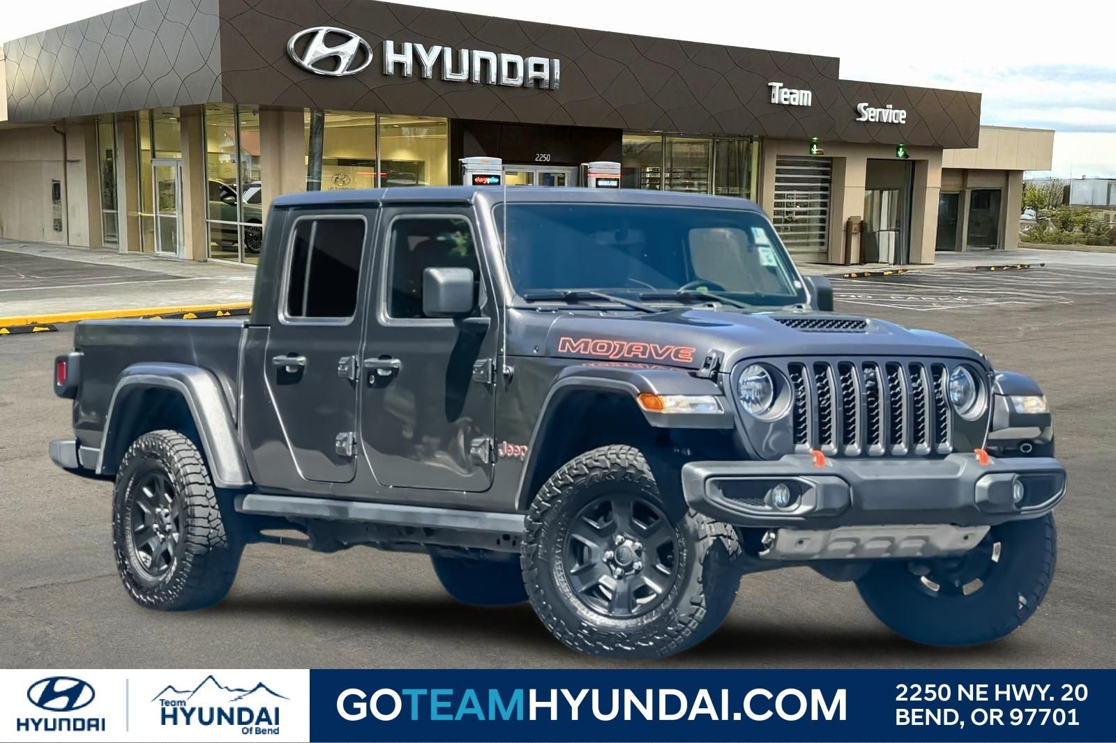 2022 Jeep Gladiator Mojave's photo