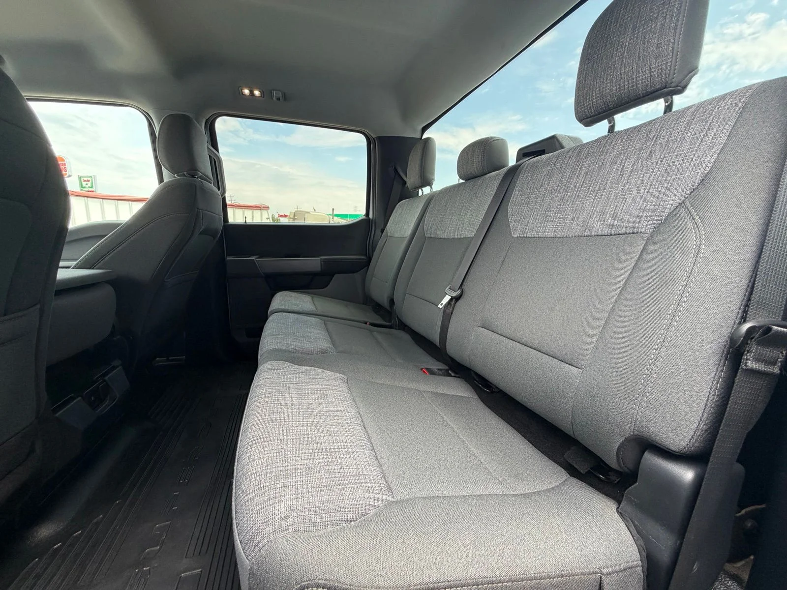 Used 2024 White Ford XLT image 26