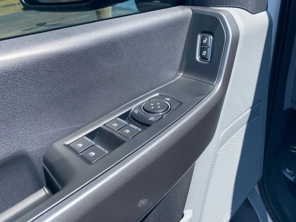 New 2026 Oxford White Ford F-250® XL image 12