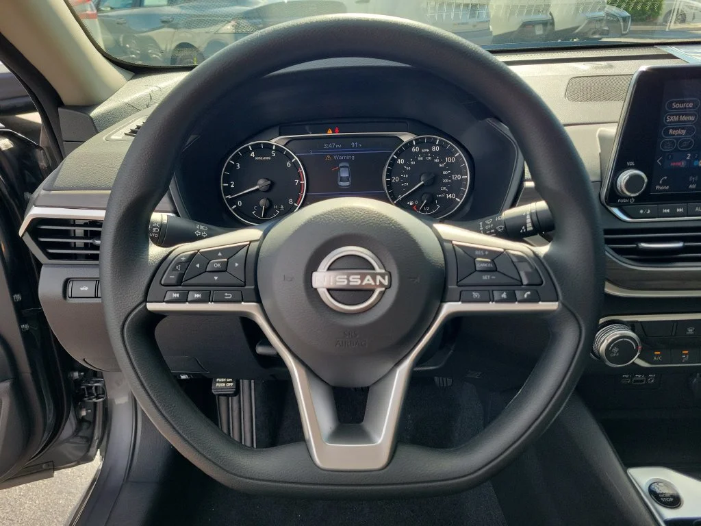 New 2026 Gray Nissan 2.5 SV image 26