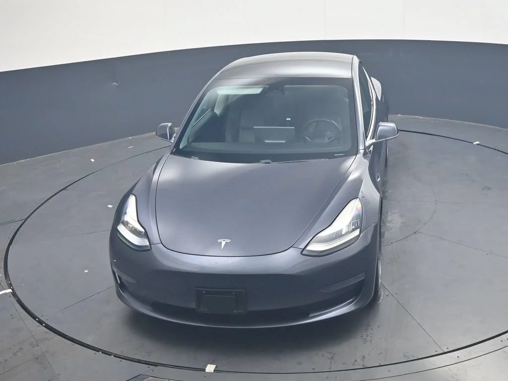 Used 2020 Midnight Silver Metallic Tesla Long Range image 23