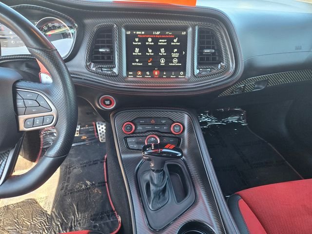 Used 2022 White Dodge R/T Scat Pack Widebody w/Plus Package & Technology image 17