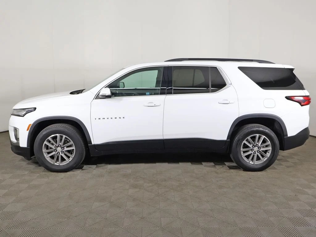 Used 2023 Summit White Chevrolet LT image 18