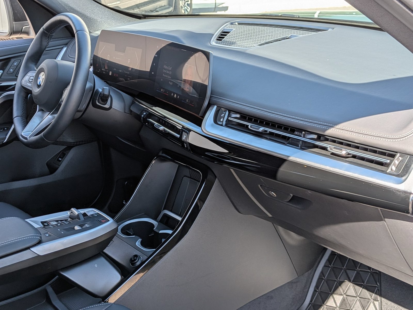 Used 2026 Jet Black BMW xDrive28i image 21