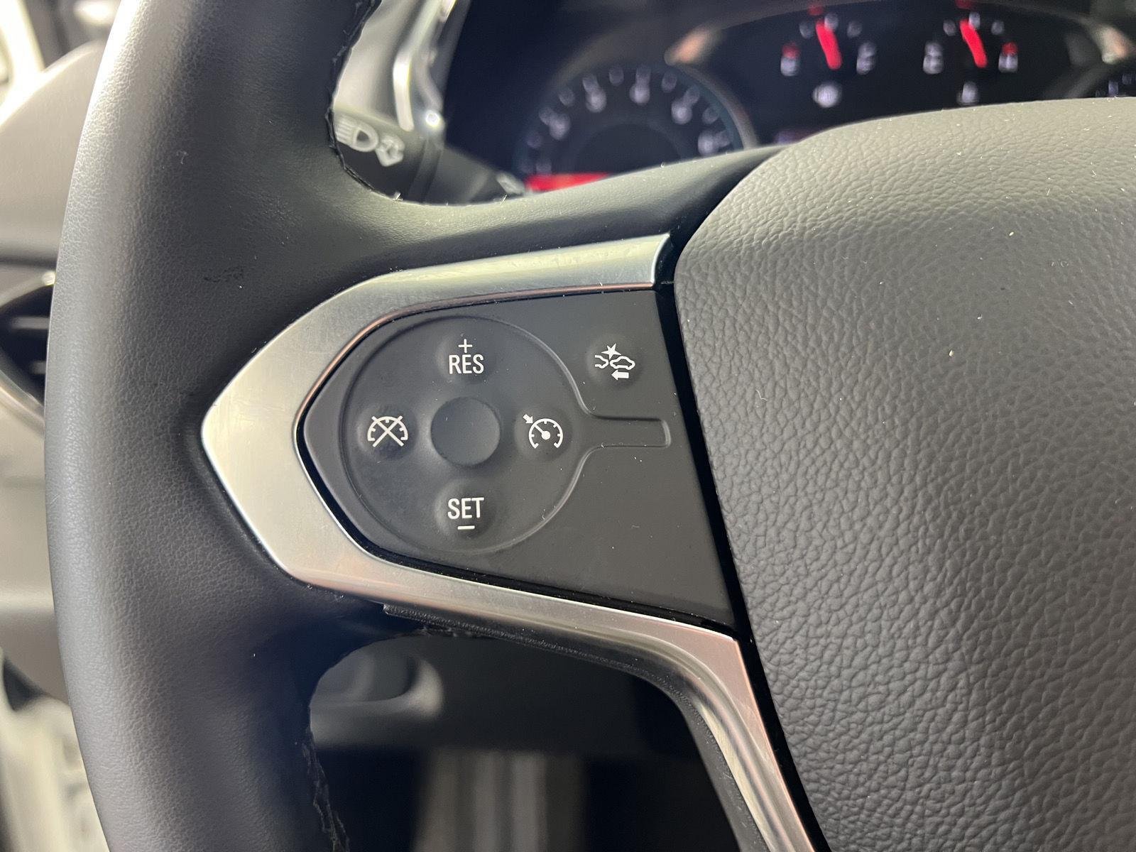 Used 2023 Summit White Chevrolet LT image 9