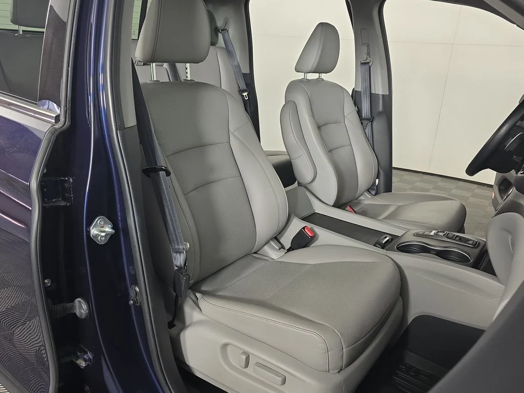 Certified Used 2023  Honda RTL-E image 31