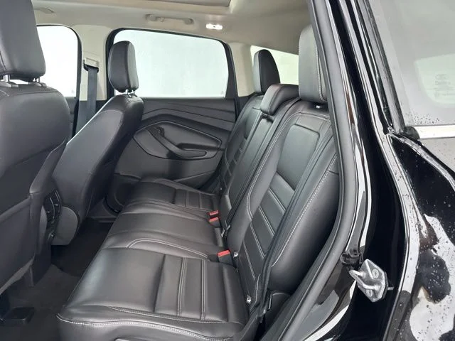 Used 2019 Black Ford SEL image 25
