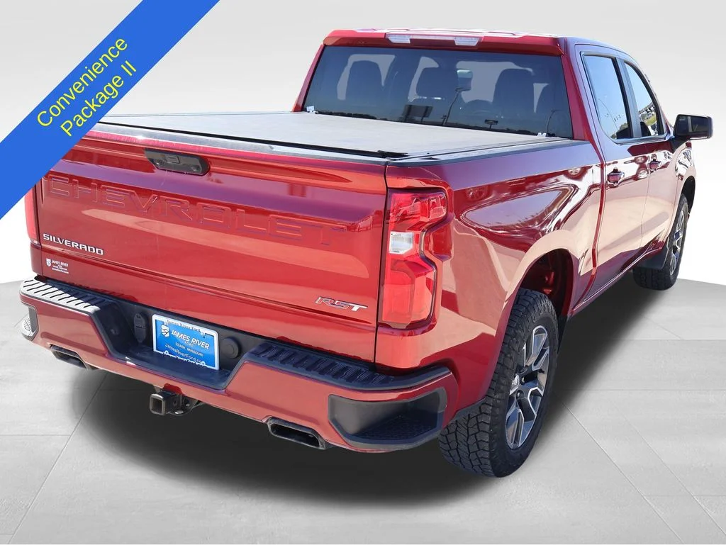 Used 2022 Cherry Red Tintcoat Chevrolet RST image 6