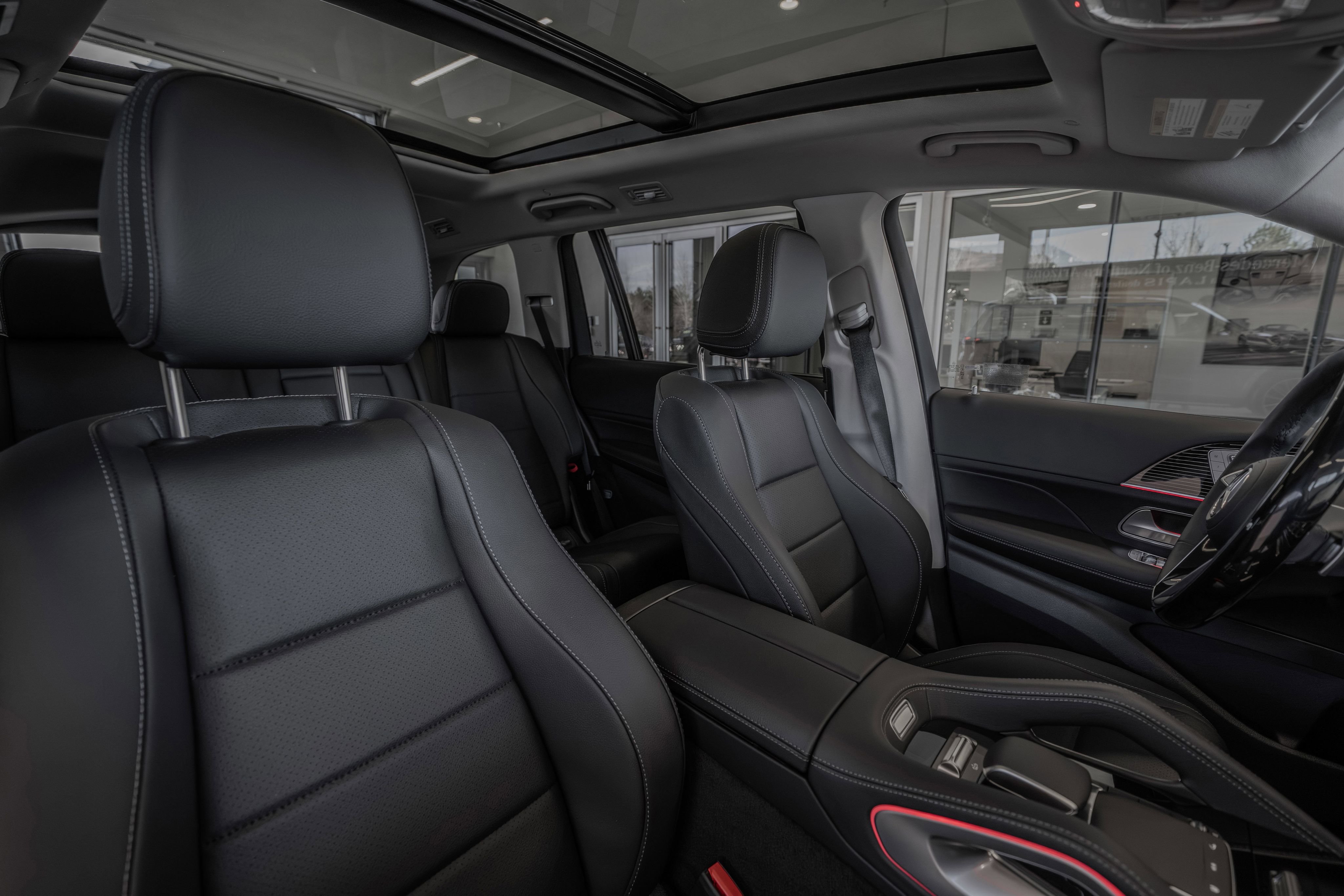 New 2026 MANUFAKTUR Alpine Grey Mercedes-Benz GLS 450 image 32