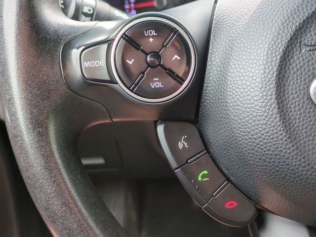 Used 2016 Black Kia Base image 14