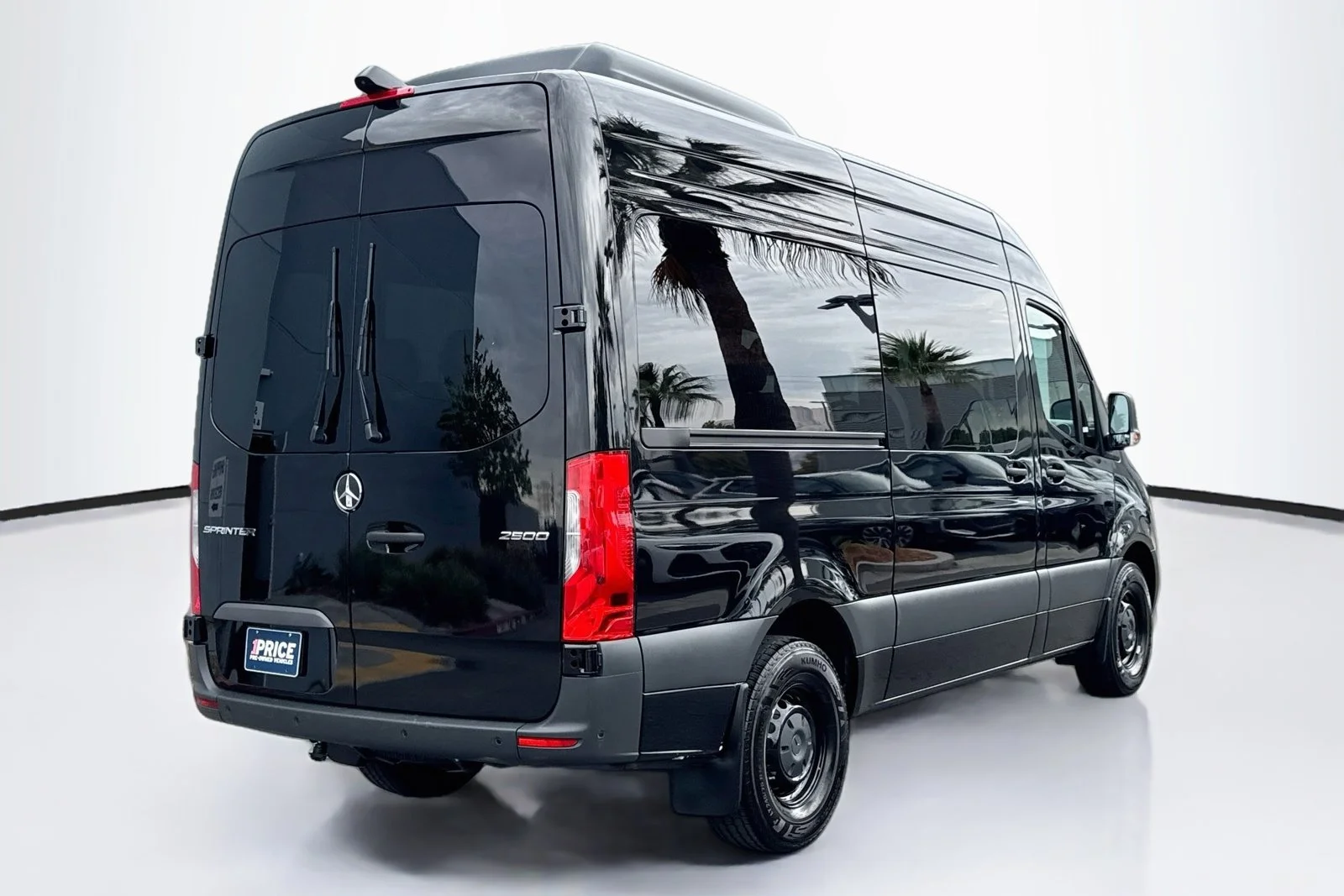 Used 2025 Obsidian Black Metallic Mercedes-Benz  image 5