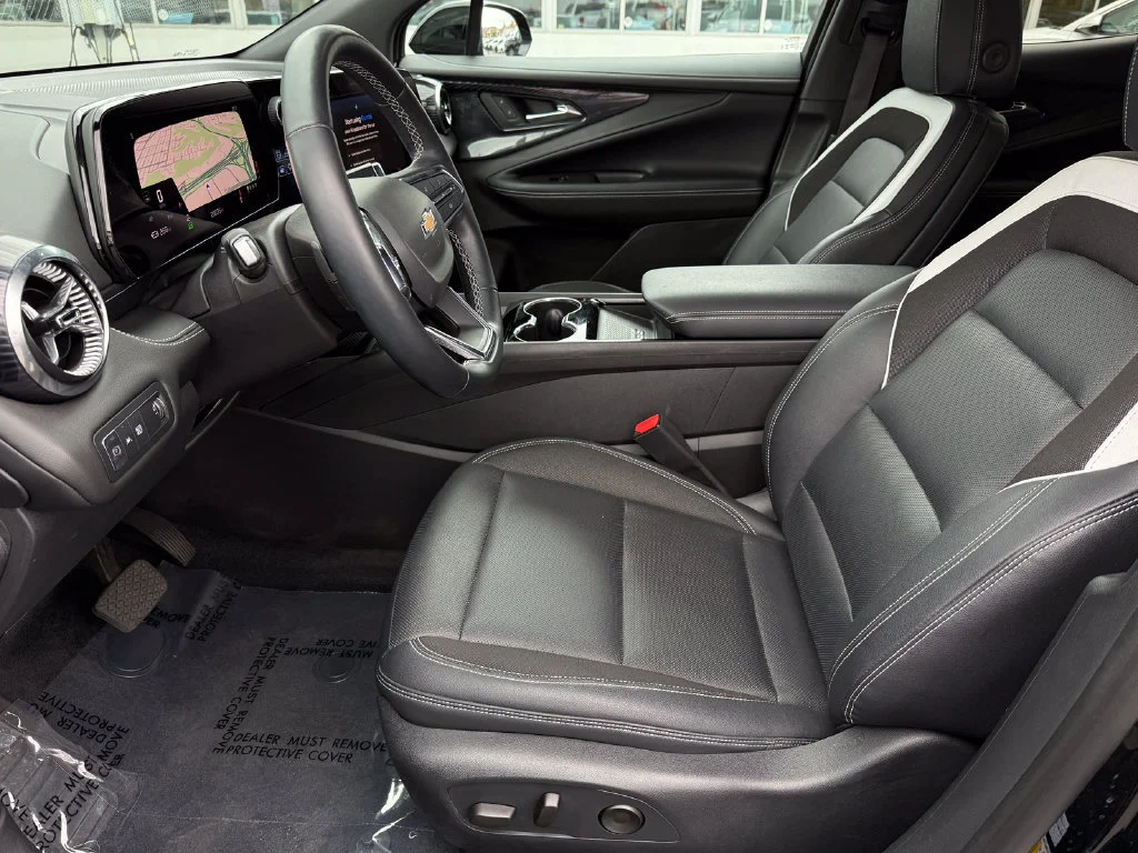 Used 2024 Black Chevrolet LT image 24