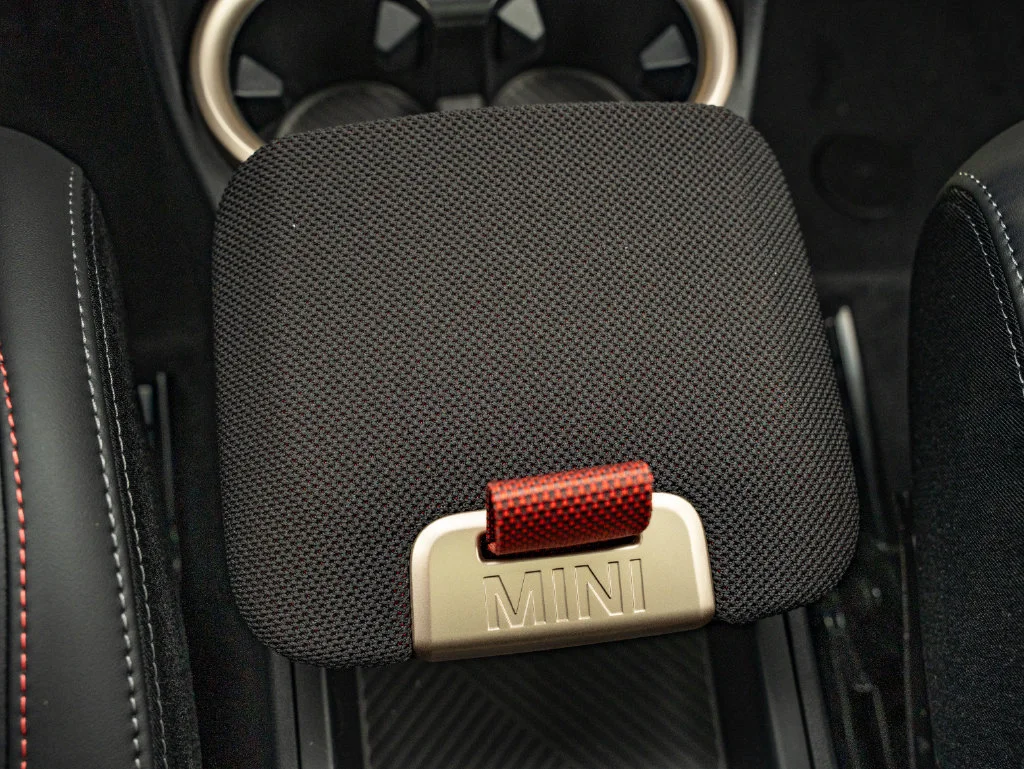 New 2027 Gray Metallic MINI Iconic image 36