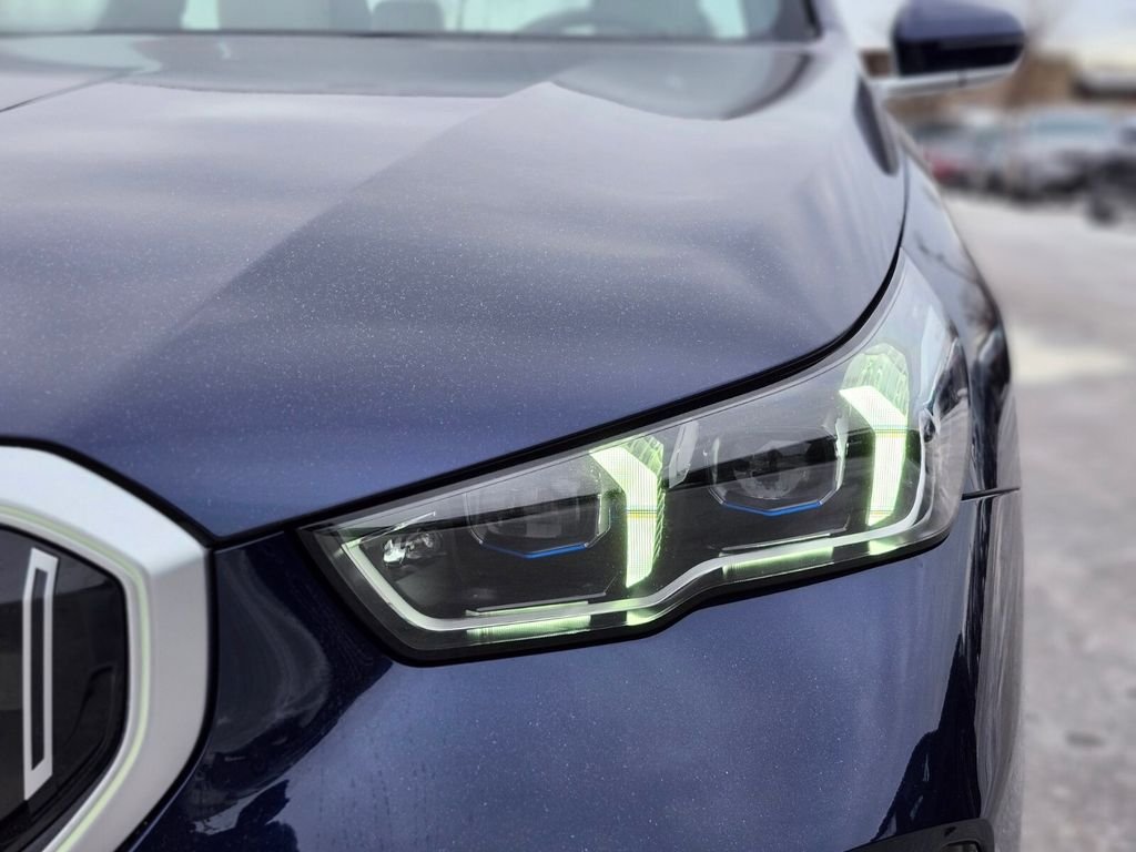 Used 2026 Blue BMW 530i xDrive image 10