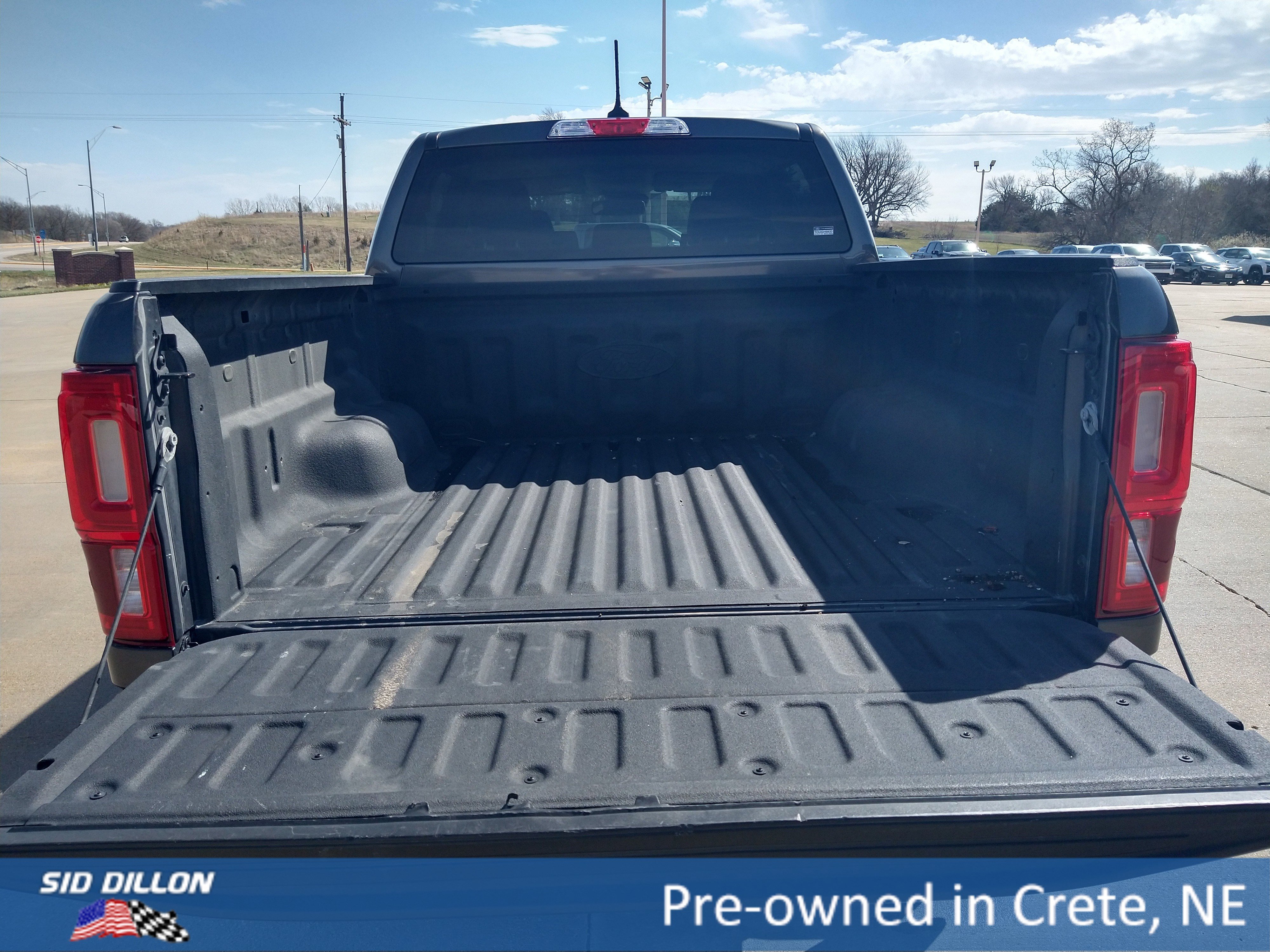 Used 2020 Magnetic Metallic Ford XLT image 15
