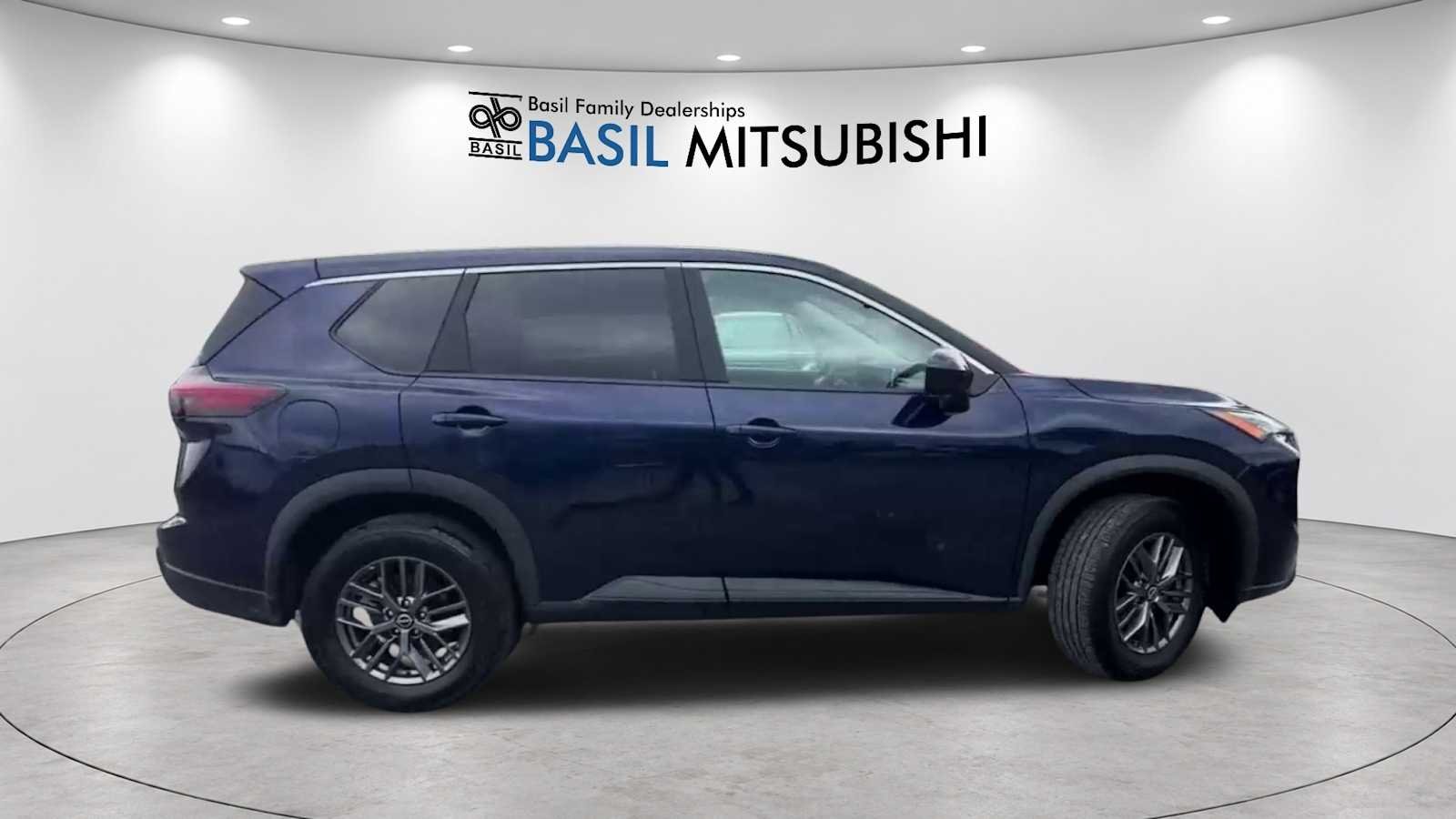 Used 2026 Deep Ocean Blue Pearl Nissan SV image 8