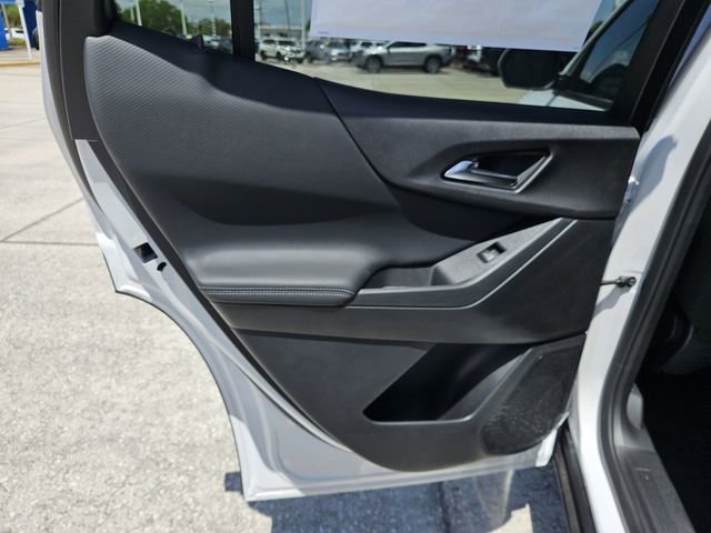 2026 Chevrolet Equinox LT - Photo 11