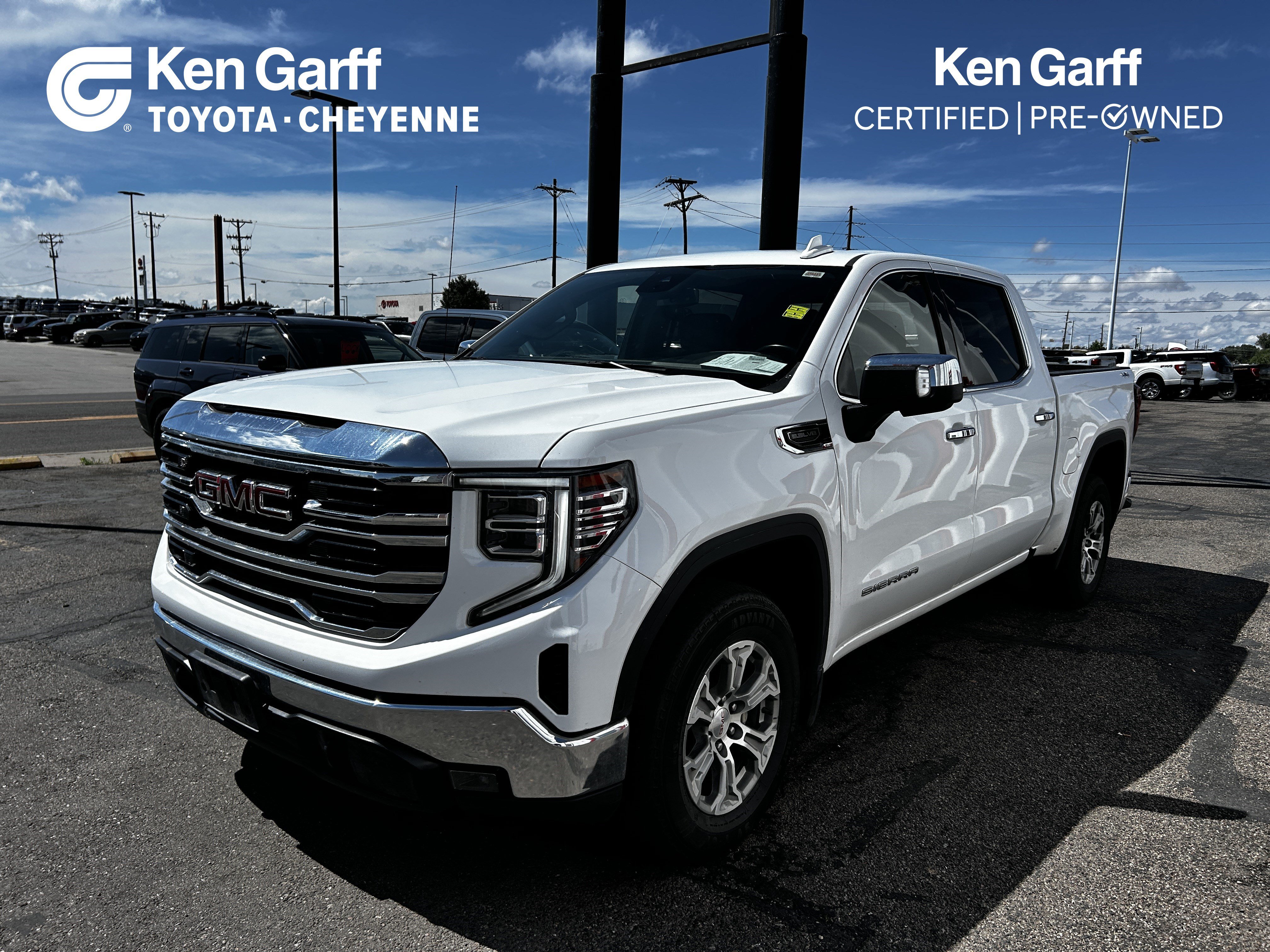 2025 GMC Sierra 4WD Crew Cab Short Box SLT's photo