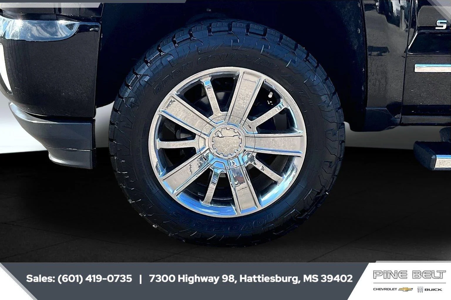 Used 2017 BLACK Chevrolet LTZ image 8