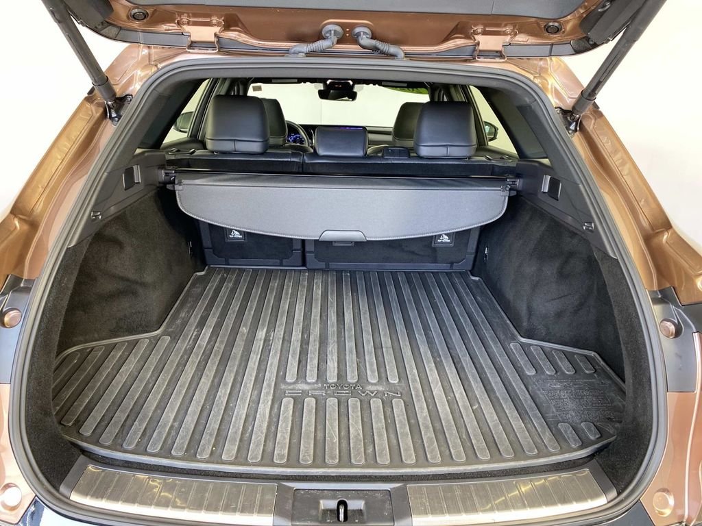 Used 2025 Brown Toyota XLE image 8