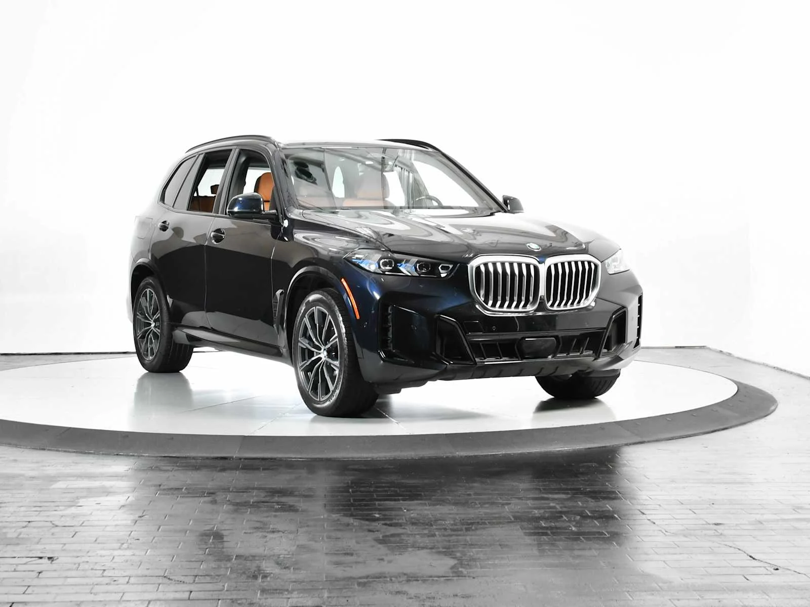 Used 2024 Carbon Black Metallic BMW xDrive40i image 8