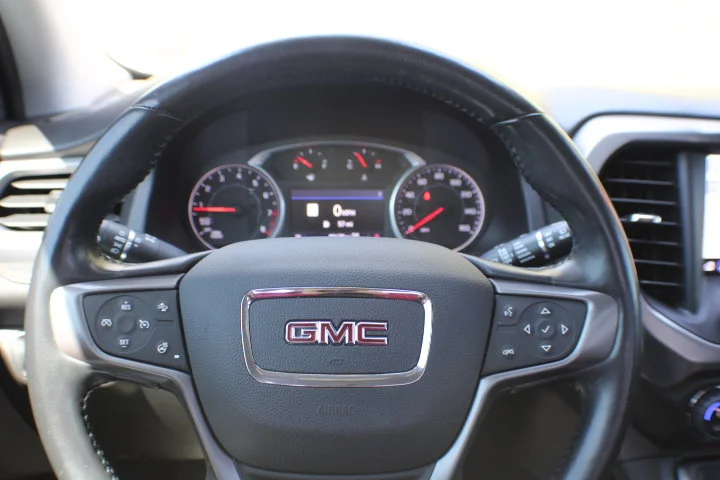 Certified Used 2022 Summit White GMC AT4 image 10
