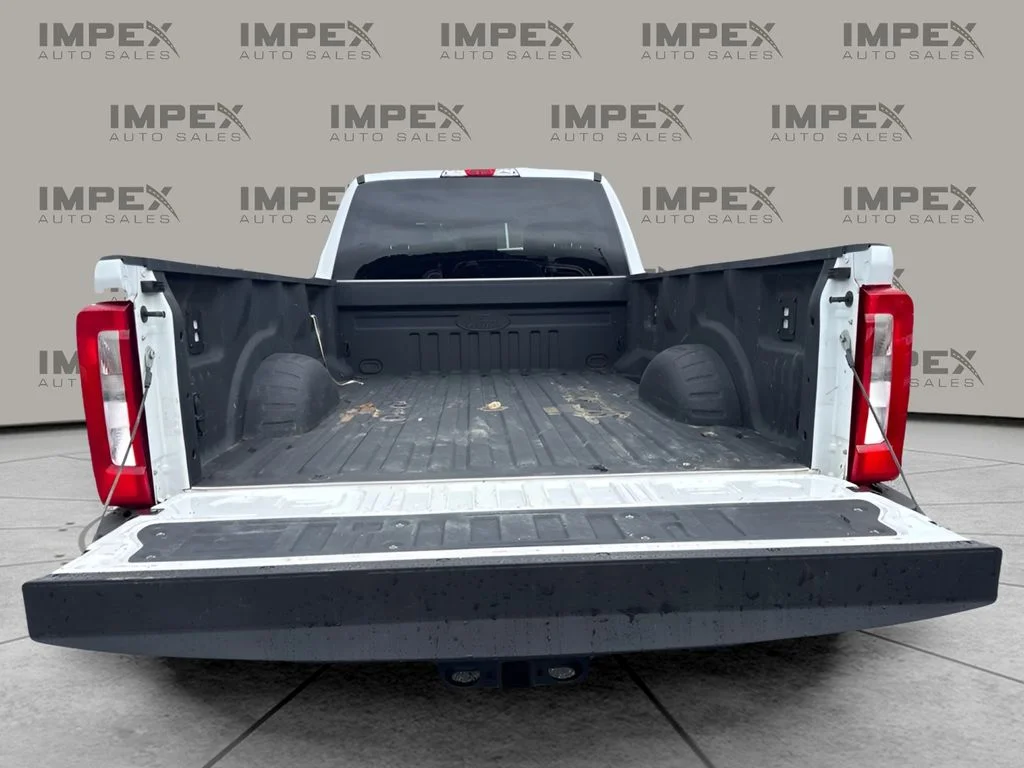 Used 2025 White Ford XLT image 26