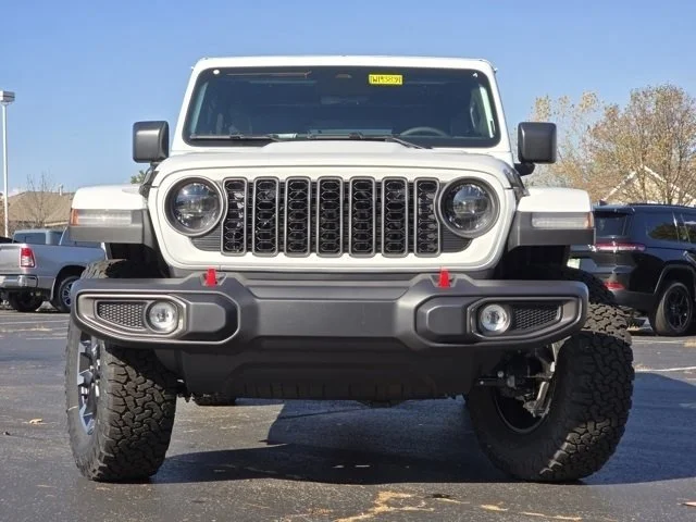 New 2026 Bright White Clearcoat Jeep Rubicon image 3