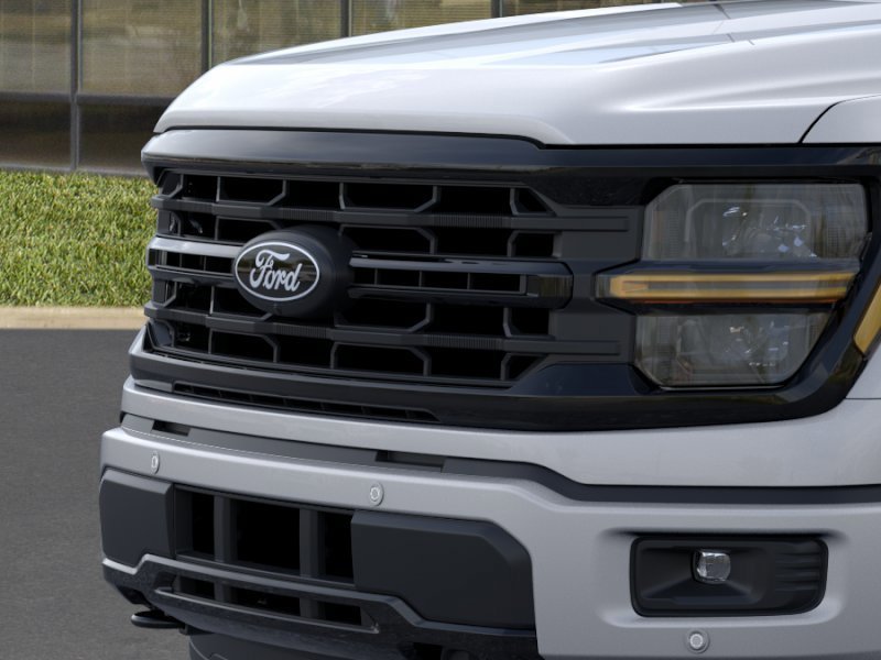 New 2026 Iconic Silver Metallic Ford XLT image 17
