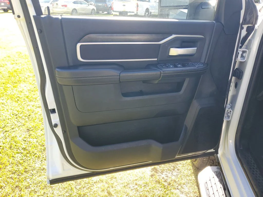 2024 RAM Ram 2500 Pickup Big Horn - Photo 11