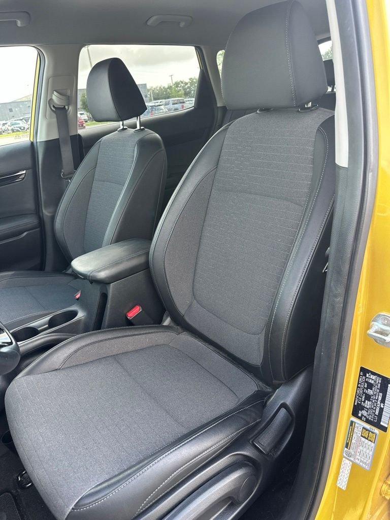 Certified Used 2023 Yellow Kia Nightfall image 17