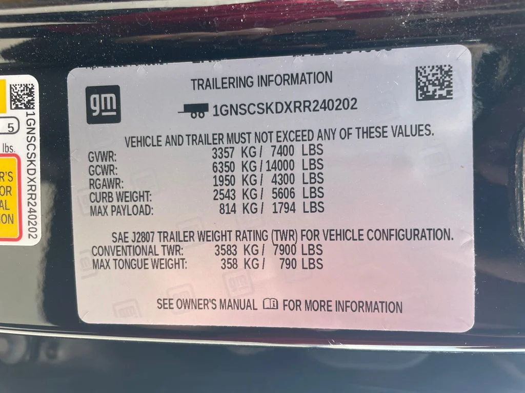 Used 2024 Black Chevrolet Premier image 30