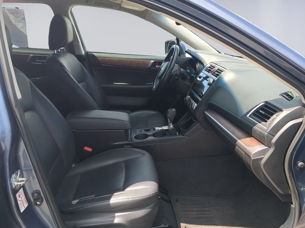 Used 2016 Blue Subaru 2.5i image 19